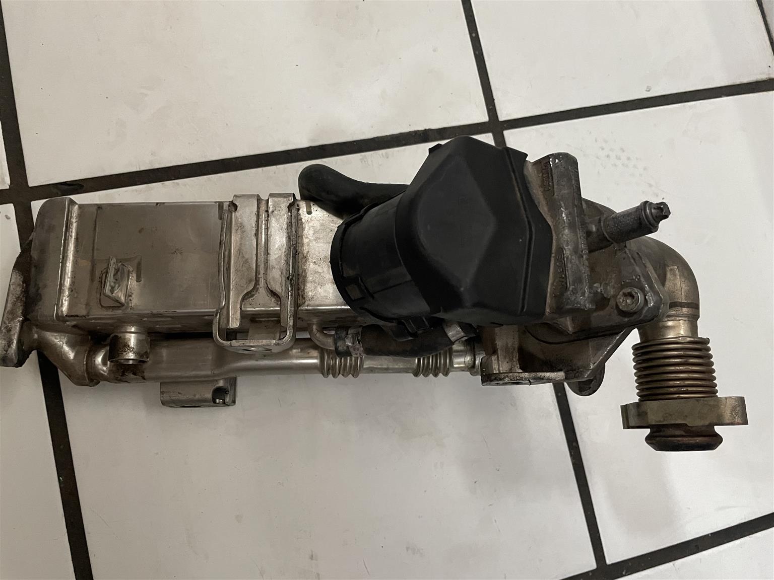 BMW N47 N57 Diesel EGR Control Valve 1 2 3 4 5 6 Series X1 X3 X4 7810871 - Private Seller