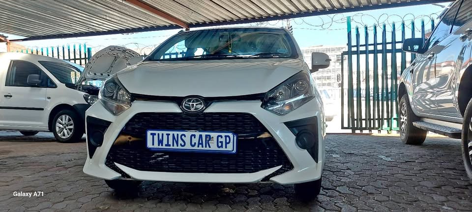 Toyota Agya 1.0 Manual petrol
