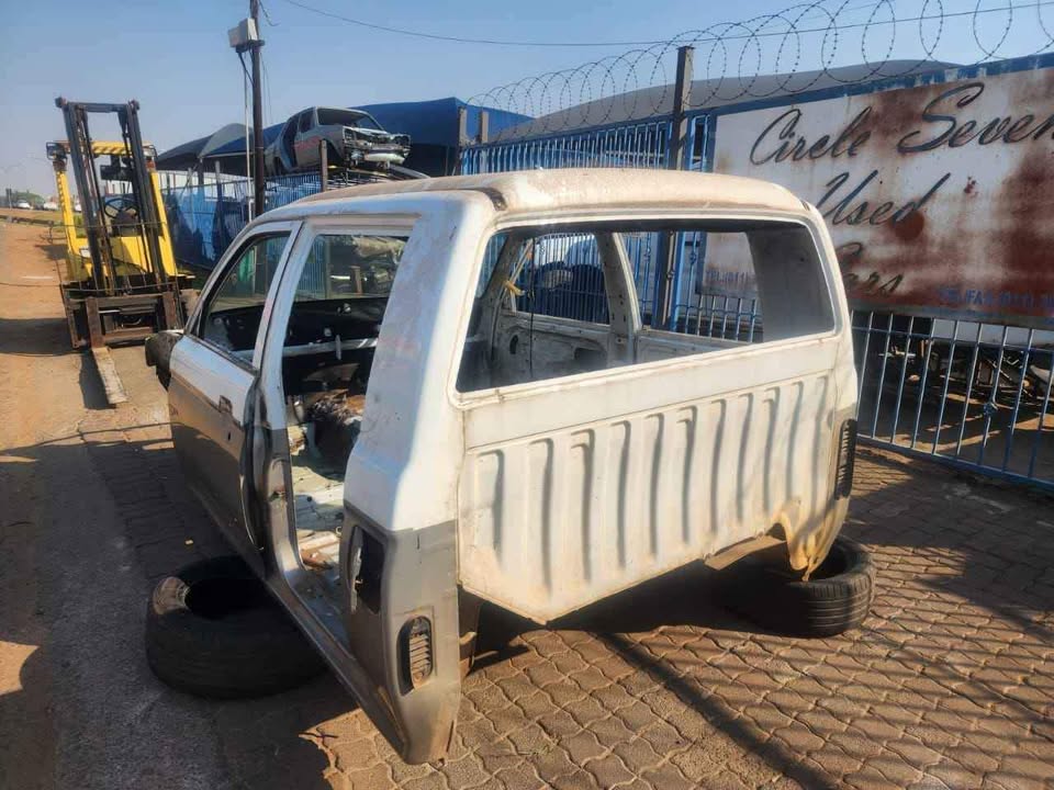 Mitsubishi colt cap and doors for sale - Private Seller Mitsubishi colt cap and doors for sale - Private Seller