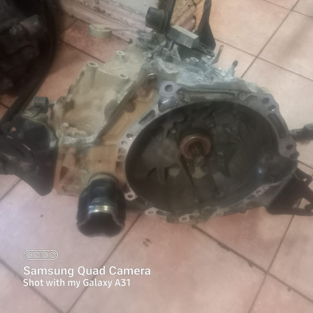 Toyota quest 1.6 gear box transmission - Private Seller