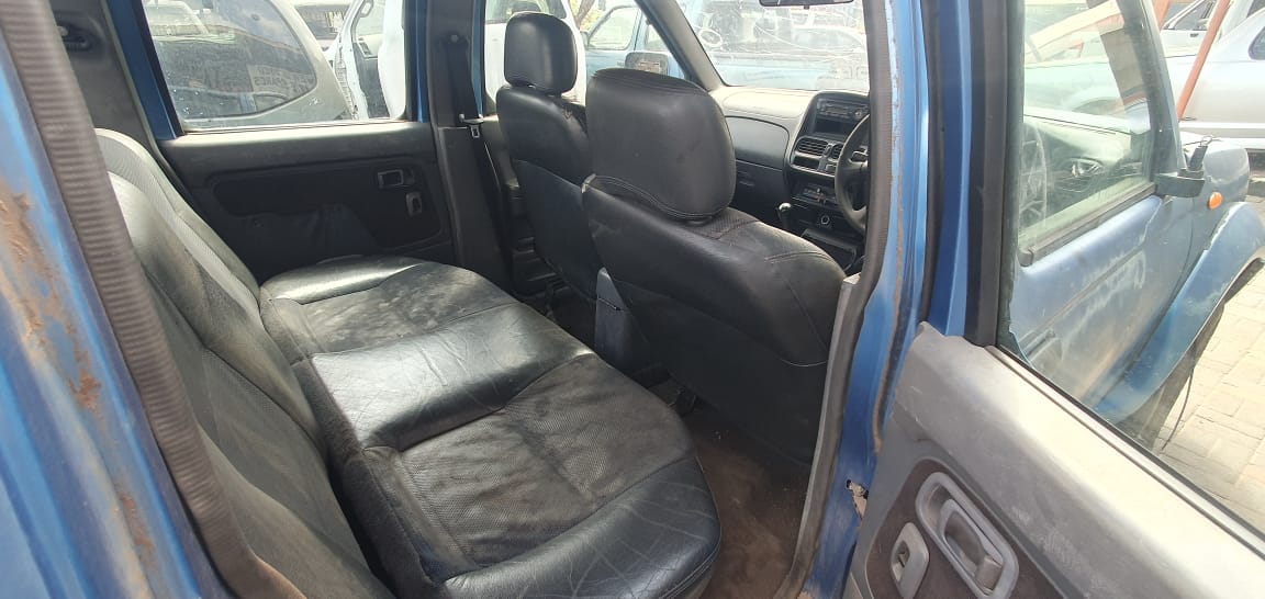 Nissan hardbody 2.4  2x4  stripping for spares - Private Seller