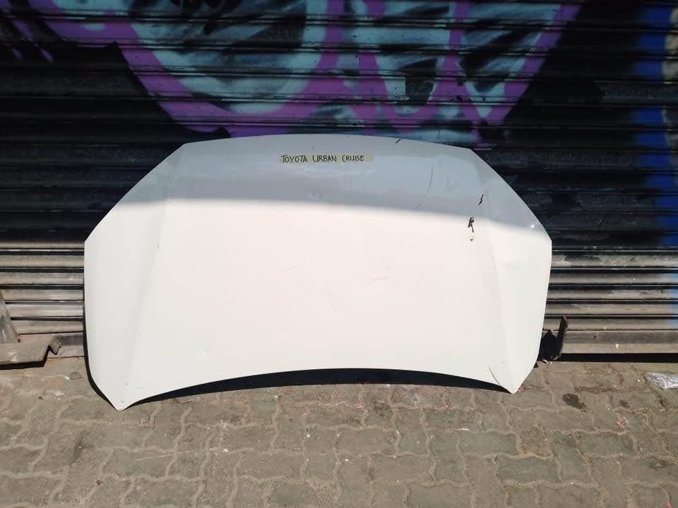 Toyota Urban Cruiser Bonnet - Private Seller Toyota Urban Cruiser Bonnet - Private Seller