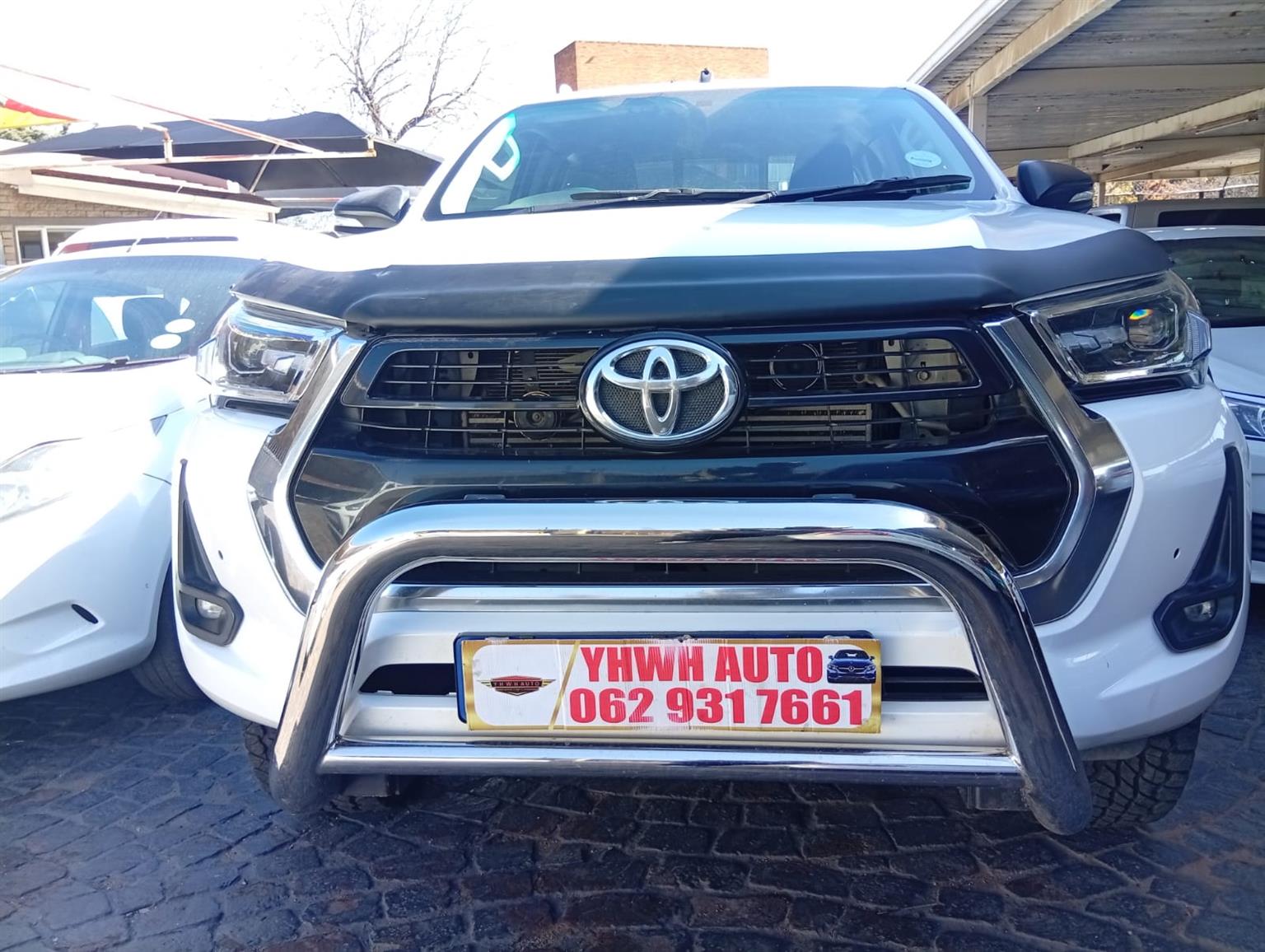 Used 2022 Toyota Hilux 2.8GD-6 Xtra cab Legend manual - Private Seller