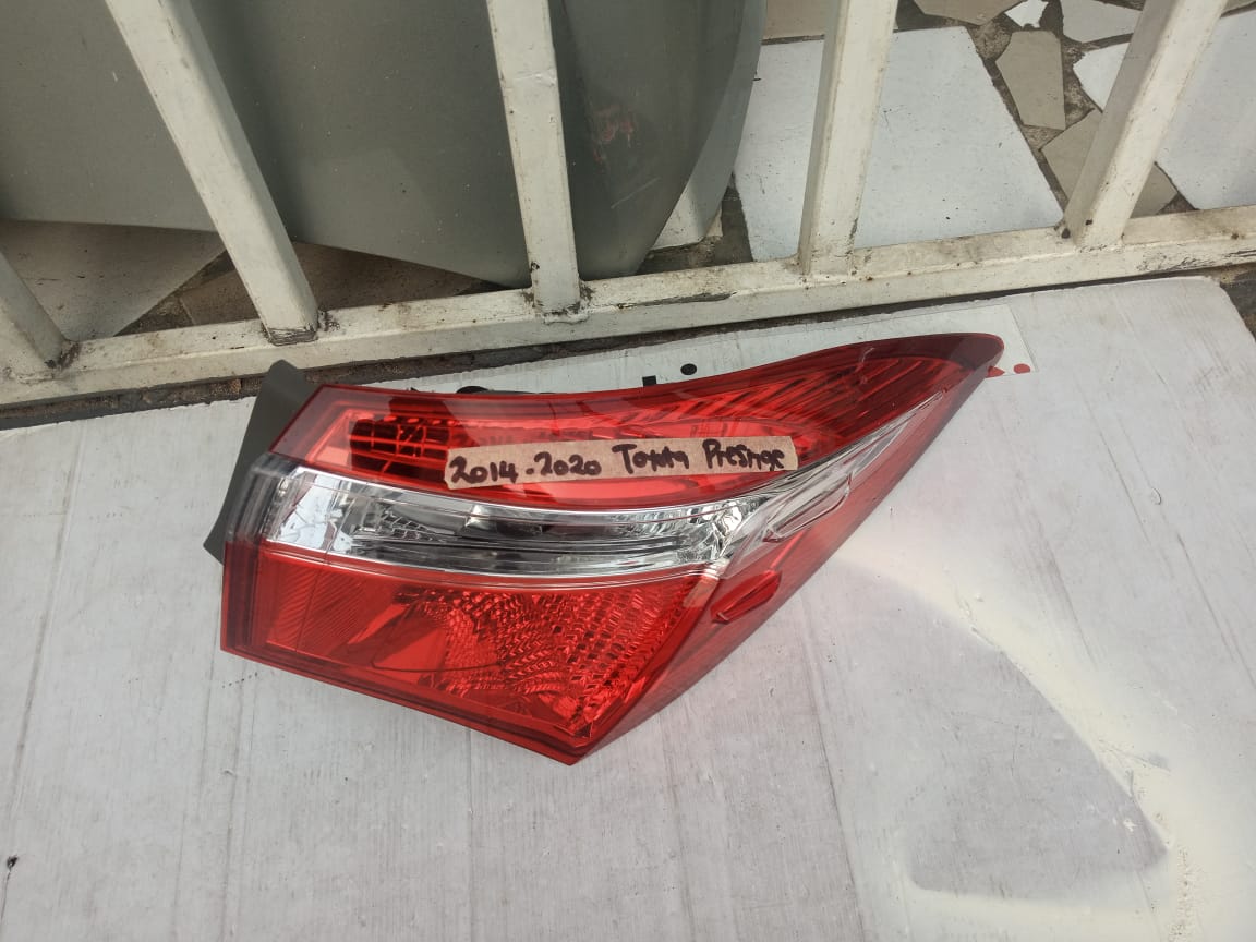 2014-2020 TOYOTA PRESTIGE RIGHT SIDE TAILLIGHT FOR SALE - Private Seller 2014-2020 TOYOTA PRESTIGE RIGHT SIDE TAILLIGHT FOR SALE - Private Seller