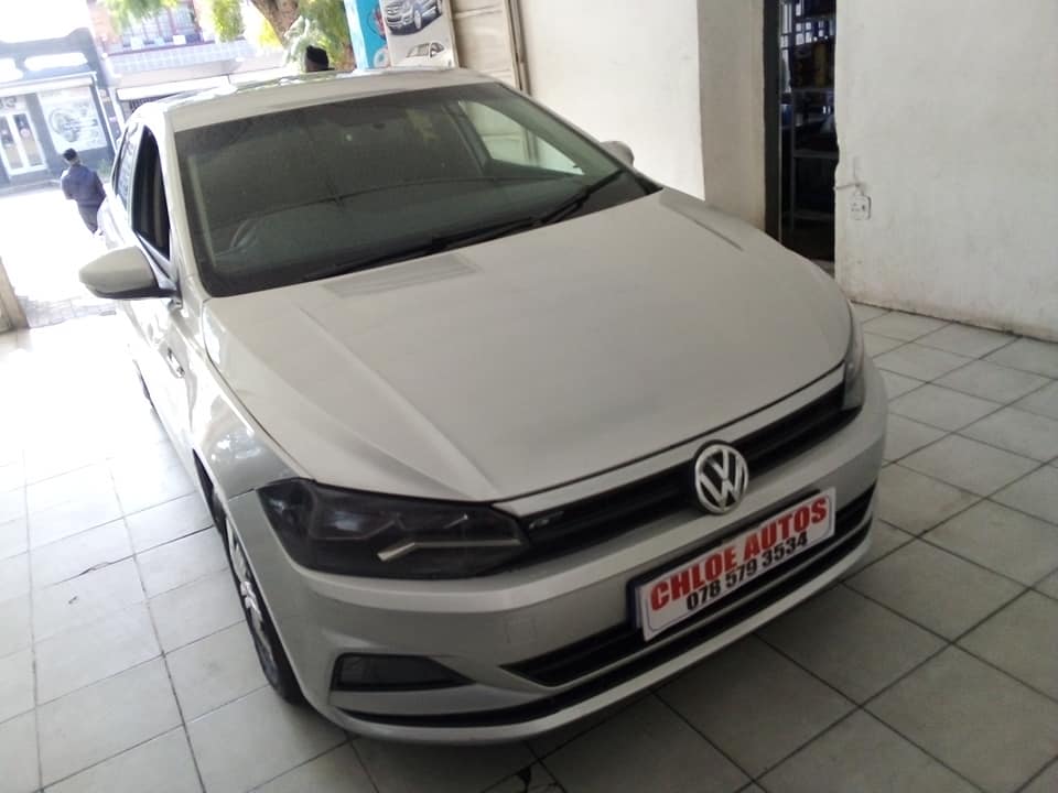 2021 VW POLO8 TSI 1.0T TRENDLINE MANUAL SILVER COLOR