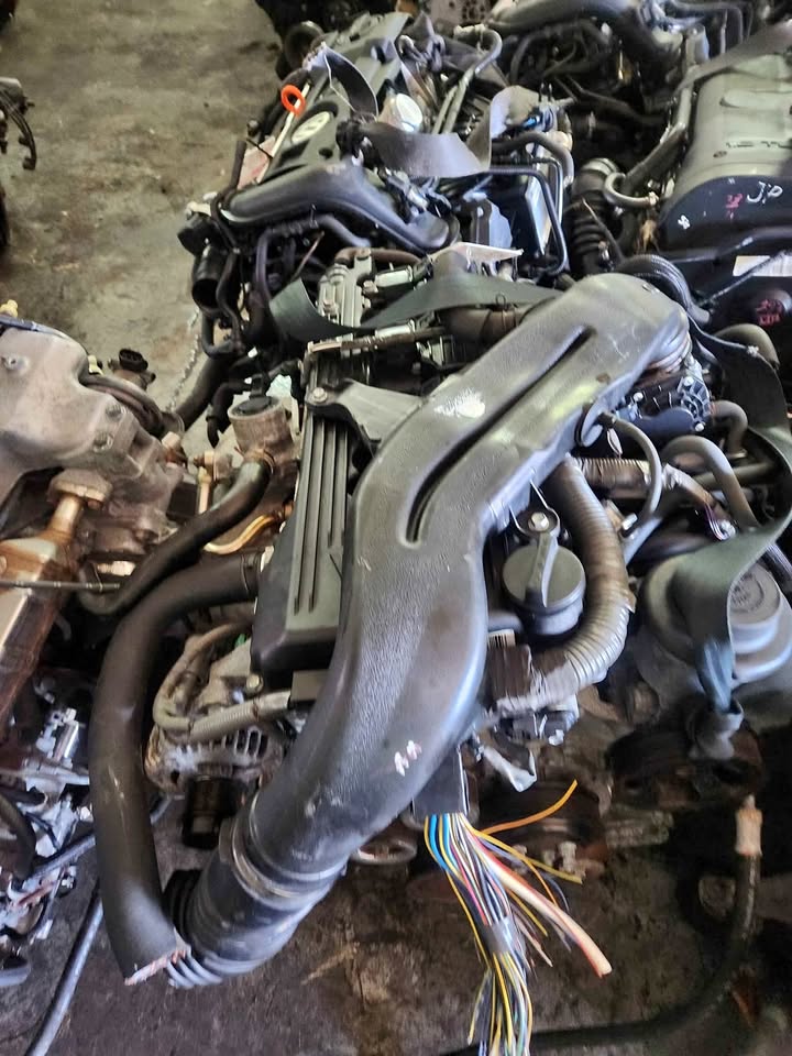 QUANTAM 2.7VVT ENGINE FOR SALE