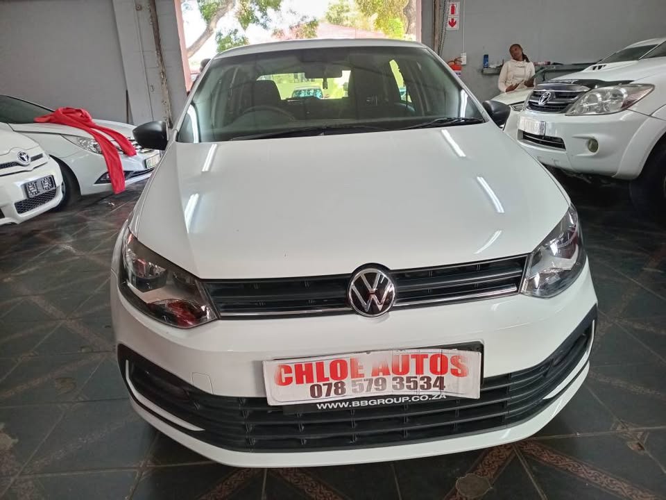 Vw polo vivo 1.4 trendline manual hatchback 2024 88000km White