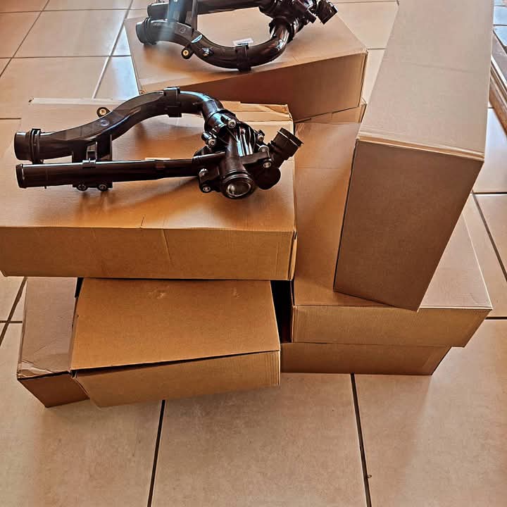STRIPPING MERCEDES BENZ FOR SPARES AND - Private Seller STRIPPING MERCEDES BENZ FOR SPARES AND - Private Seller