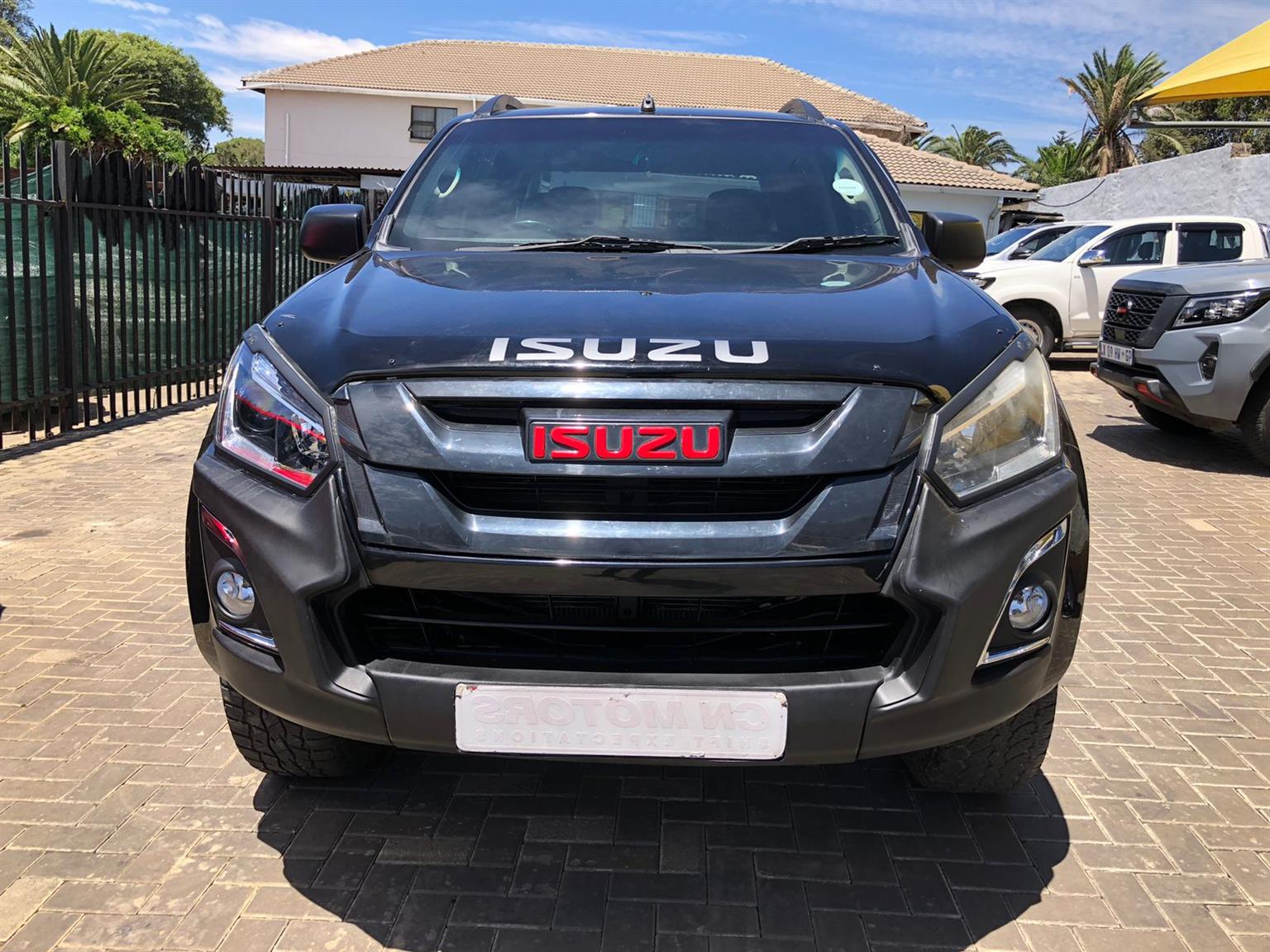 Used 2021 Isuzu KB 250D-Teq double cab X-Rider Black - Private Seller Used 2021 Isuzu KB 250D-Teq double cab X-Rider Black - Private Seller