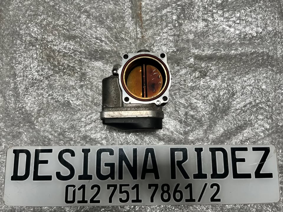 BMW E46 330i M54 THROTTLE BODY AVAILABLE. - Private Seller