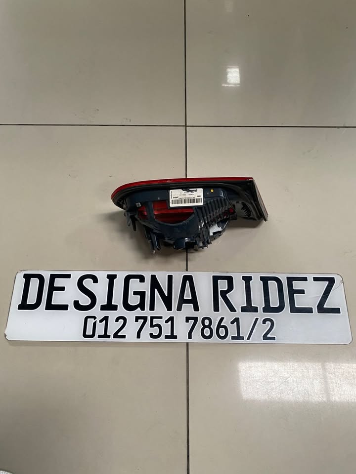 BMW F30 LED TAIL-LIGHT AVAILABLE. - Private Seller BMW F30 LED TAIL-LIGHT AVAILABLE. - Private Seller
