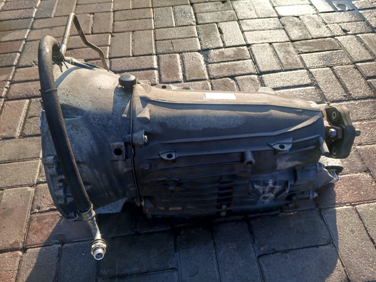 Mercedes Benz auto box - Private Seller