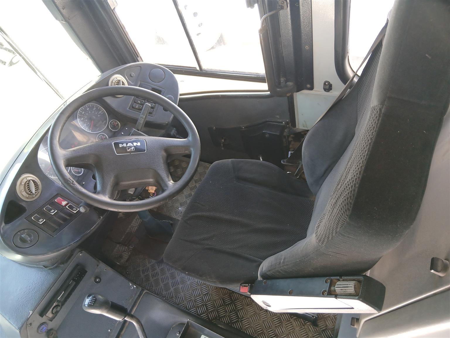 2011 MAN HB1 65 SEATER FOR SALE