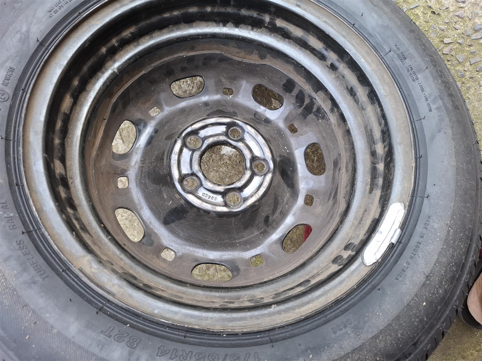 BRAND NEW VOLSWAGEN SPARE WHEEL - Private Seller BRAND NEW VOLSWAGEN SPARE WHEEL - Private Seller