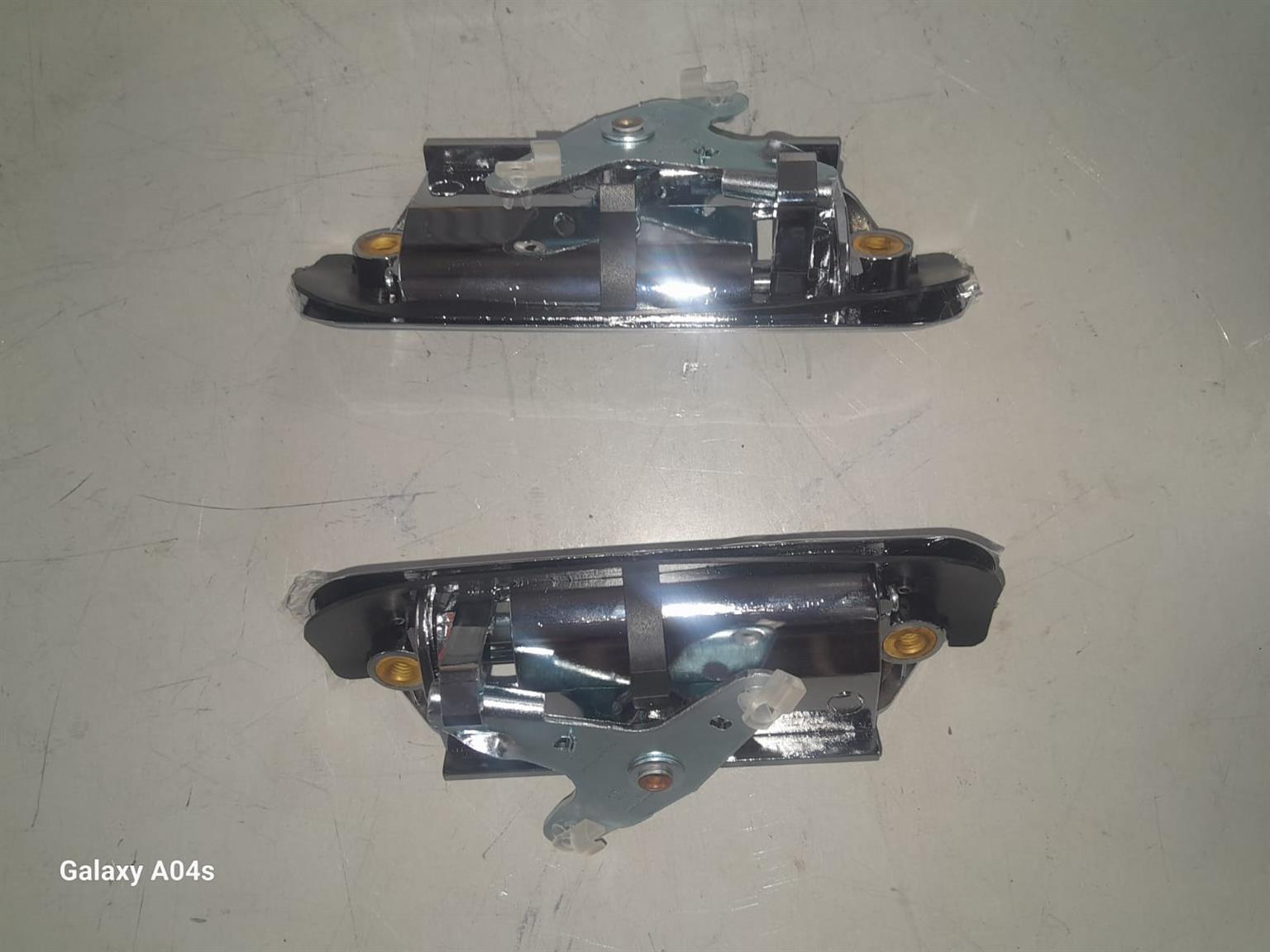 TOYOTA HILLUX TAILGATE HANDLES FOR SALE - Private Seller TOYOTA HILLUX TAILGATE HANDLES FOR SALE - Private Seller