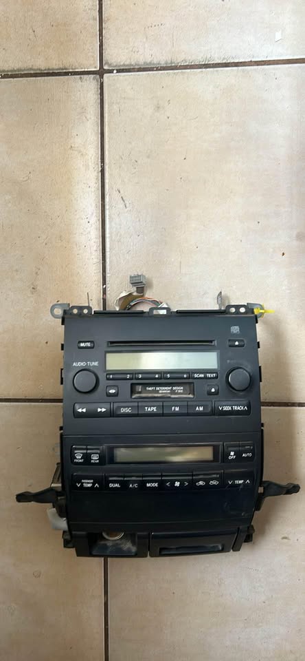 Toyota Prado 120 Radio For Sale @Circle 7 Used Parts - Private Seller