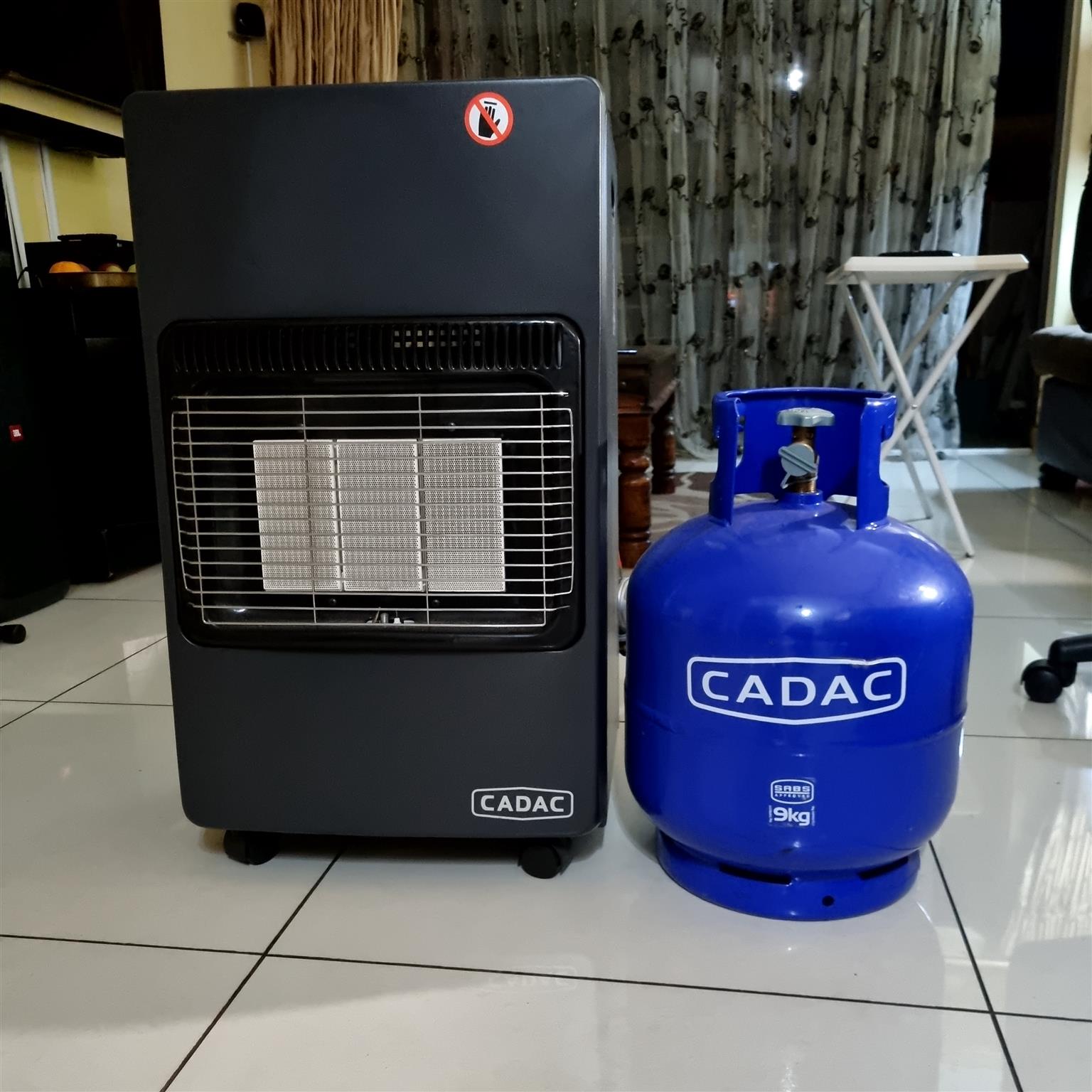 CADAC 3 PANEL HEATER  WITH 9KG EMPTY CYLINDER