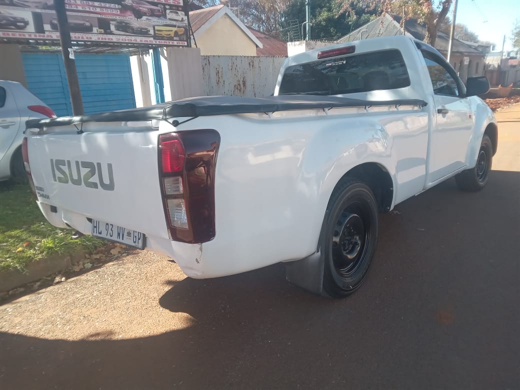 Used 2018 Isuzu KB 250 - Private Seller Used 2018 Isuzu KB 250 - Private Seller