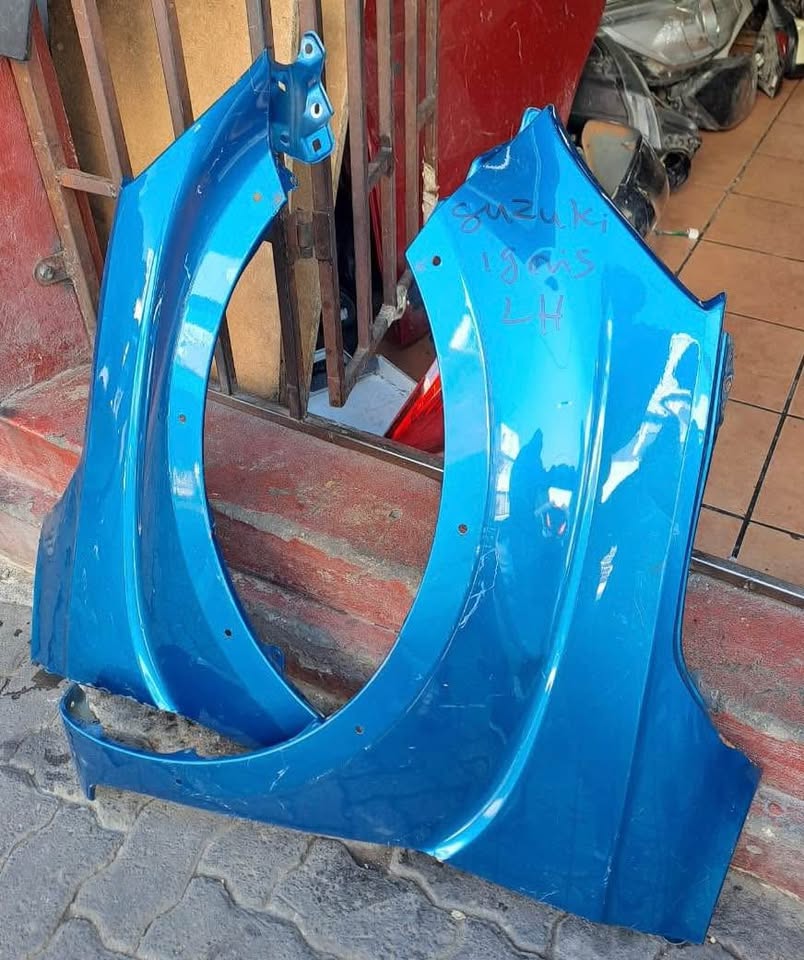 Suzuki Ignis fenders - Private Seller Suzuki Ignis fenders - Private Seller