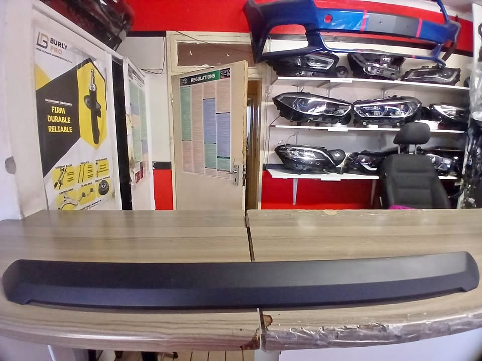 2023 NISSAN NAVARA BONNET MOULDING FOR SALE - Private Seller 2023 NISSAN NAVARA BONNET MOULDING FOR SALE - Private Seller