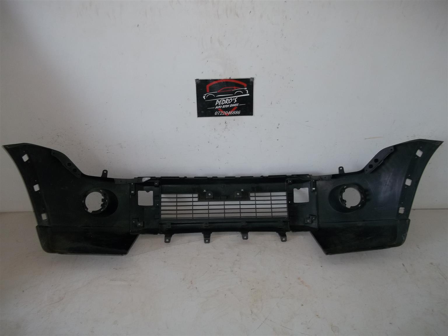 Mitsubishi Pajero Gen4 '07-'15 front bumpers - Private Seller Mitsubishi Pajero Gen4 '07-'15 front bumpers - Private Seller