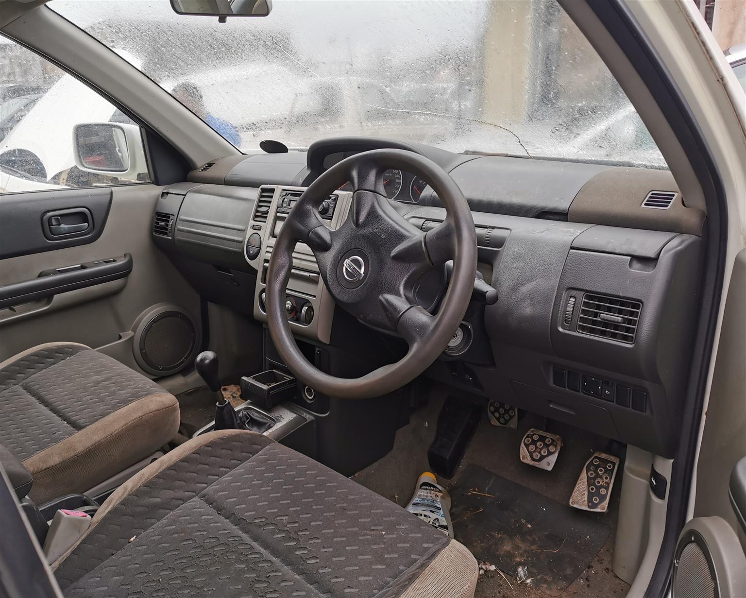2005 Nissan X-Trail 2.0L - Stripping for Spares