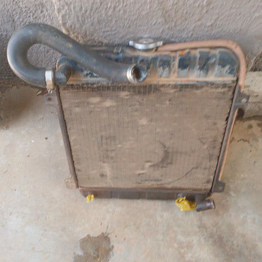 Ford Cortina 2.0 automatic Radiator - Private Seller