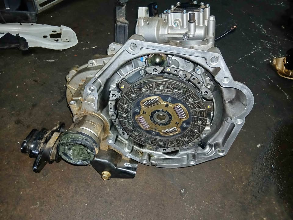 Nissan magnet automatic gearbox transmission - Private Seller Nissan magnet automatic gearbox transmission - Private Seller