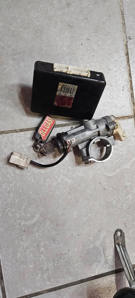 Hyundai H100 spares - Private Seller