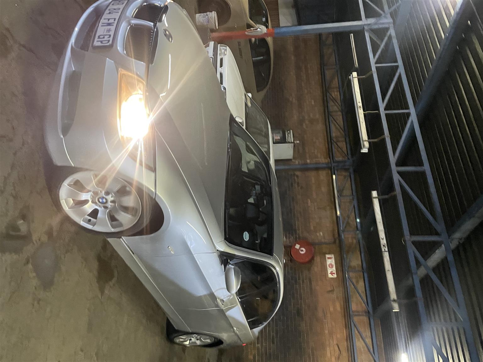 E90 Bmw Excellent condition 0790703835