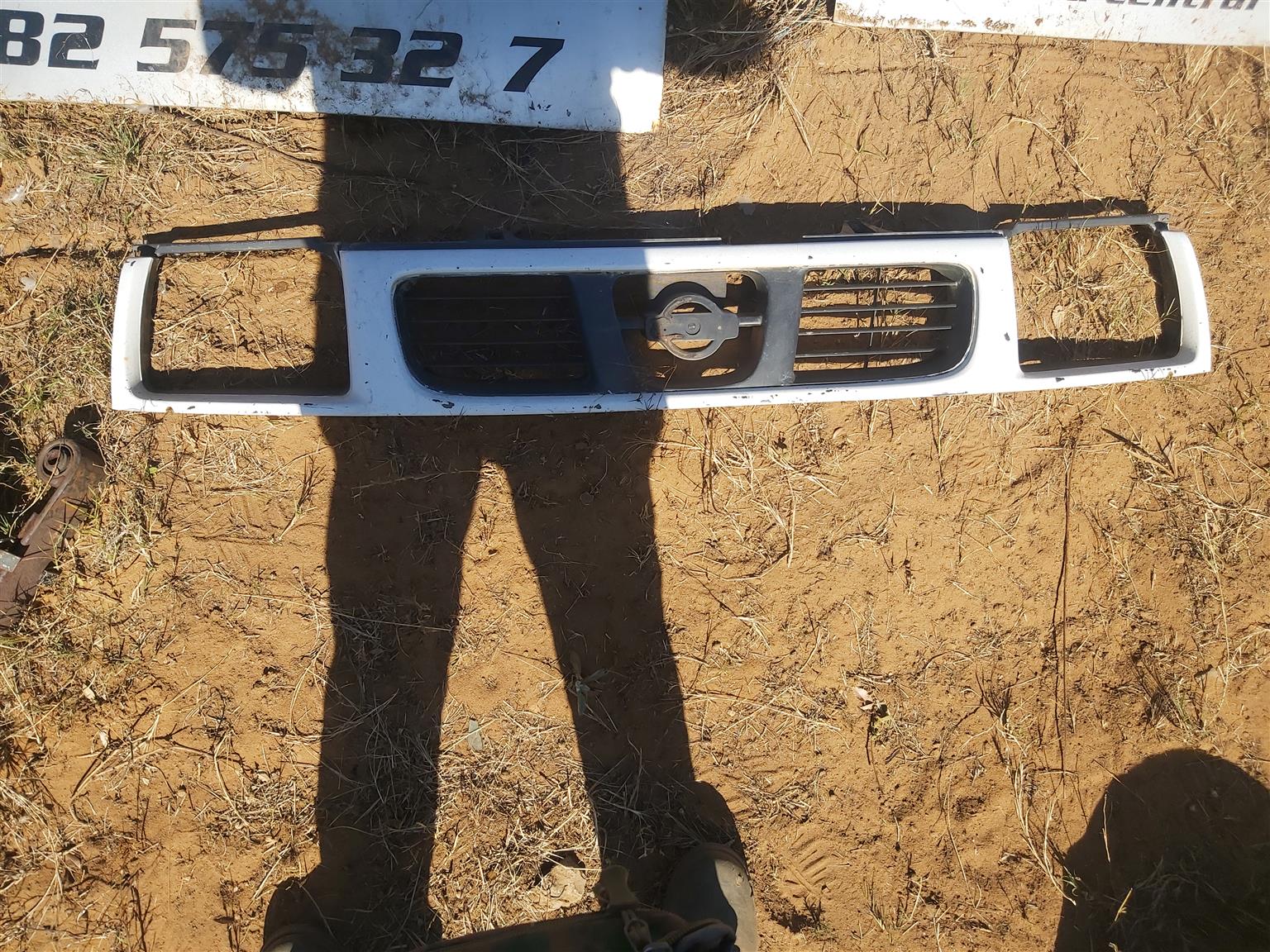 Nissan hardbody 2004 parts - Private Seller