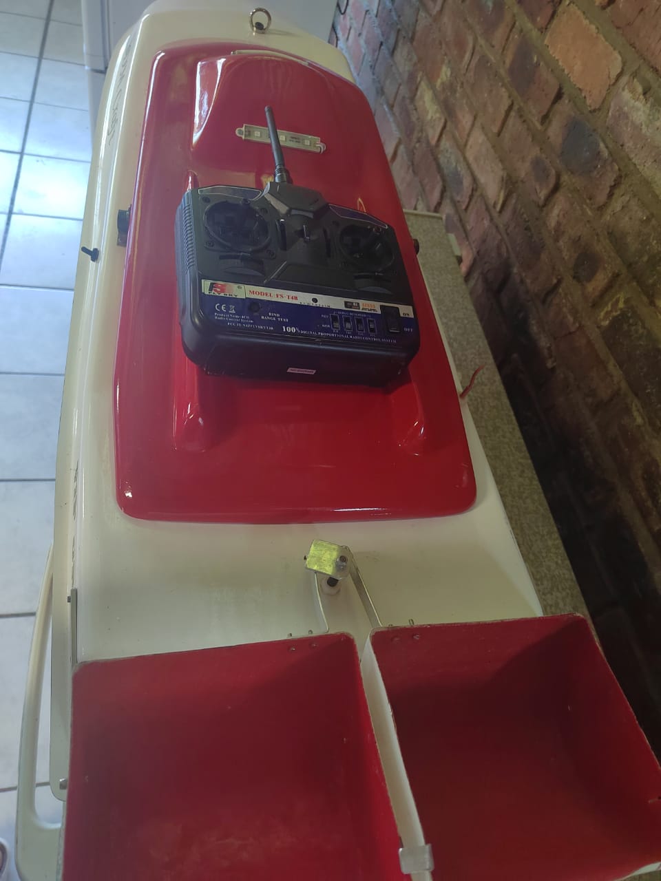 DM Craft bait boat