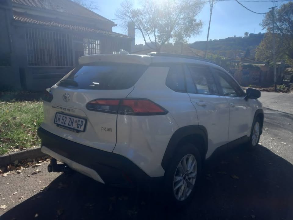 2023 Toyota Corolla Cross XS 1.8 Petrol,  Automatic, White, Leather seat,15000kms