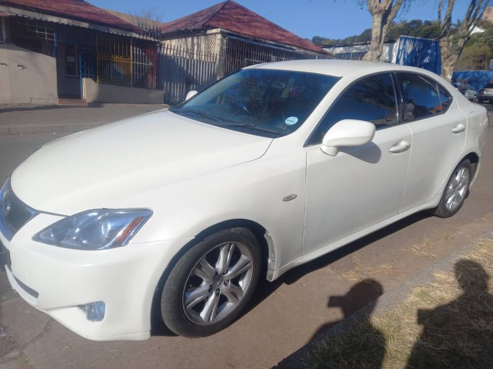 2010 Lexus IS250 V6 Petrol, Manual, White,