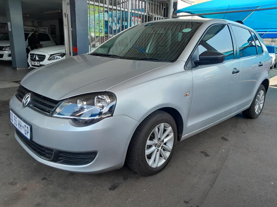 2014 VW POLO VIVO 1.4 HATCHBACK
