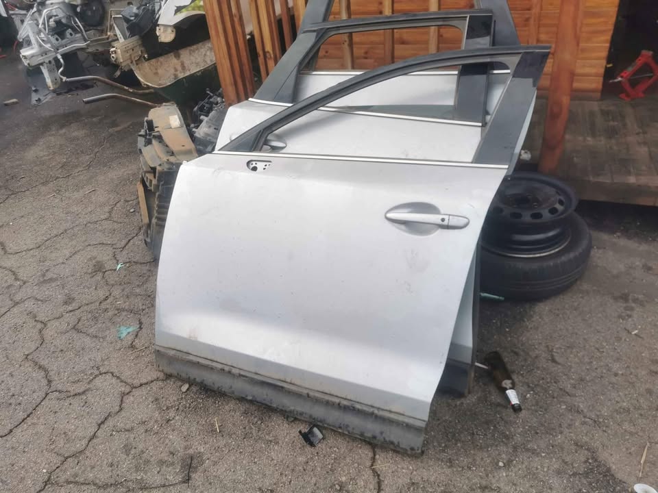 Mazda Cx5 complete doors - Private Seller
