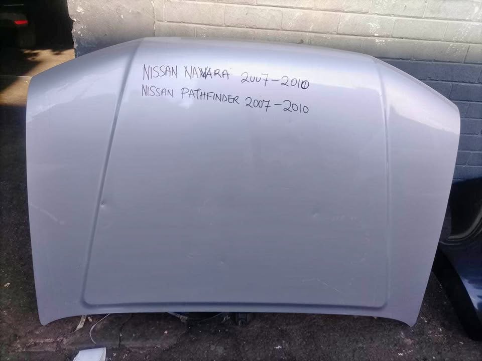 Nissan NAVARA 2007-2010 bonnet /. Nissan pathfinder 2007-2010 bonnet - Private Seller Nissan NAVARA 2007-2010 bonnet /. Nissan pathfinder 2007-2010 bonnet - Private Seller