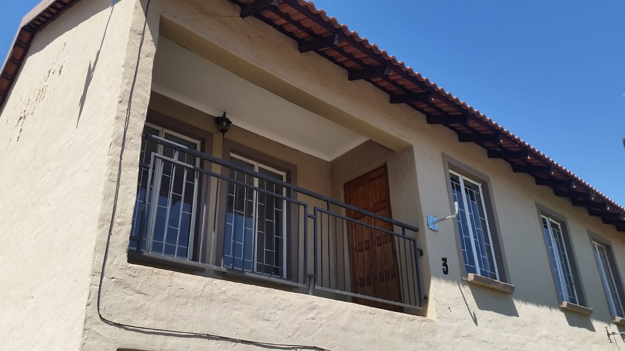 Very neat 2 bedroom flat for sale in Pretoria North
