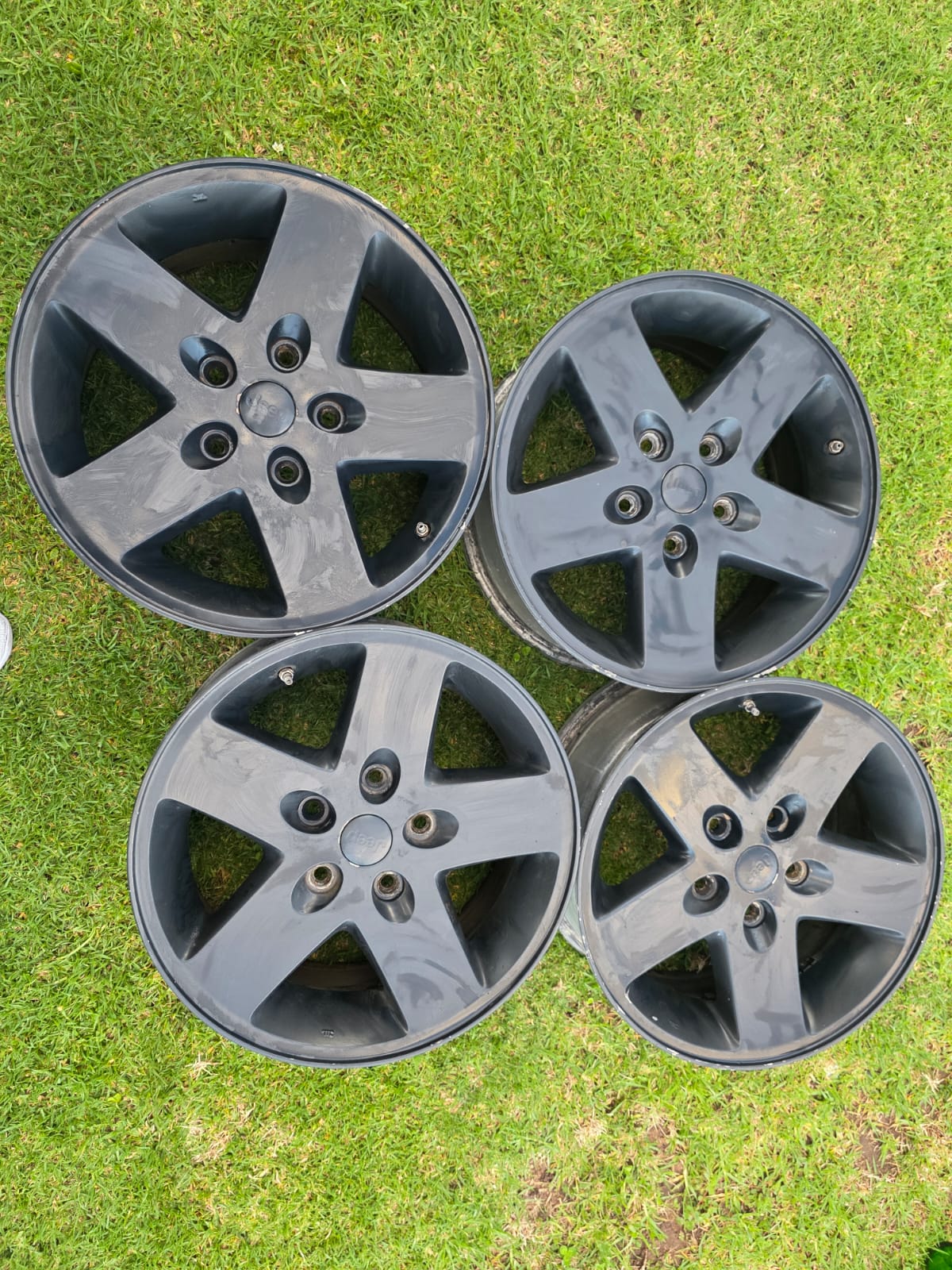 Jeep Wrangler Sahara mags for sale - Private Seller Jeep Wrangler Sahara mags for sale - Private Seller