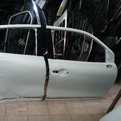 Toyota startlet cross door - Private Seller