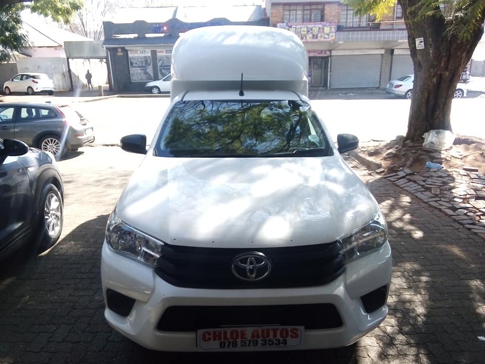 2022 TOYOTA HILUX 2.4 GD6 4X2 LOWBASE SINGLE CAB MANUAL WHITE DIESEL CANOPY SPARE KEY SERVICE