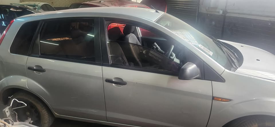 Ford figo stripping for spare - Private Seller