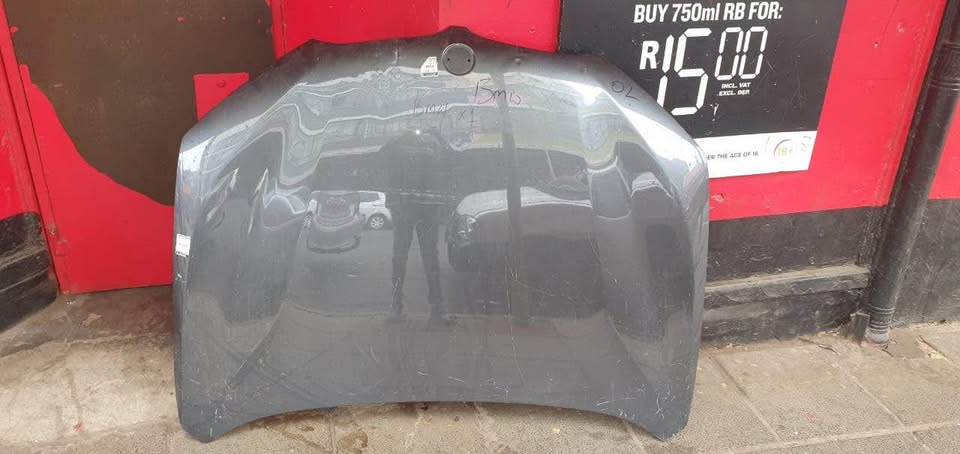 BMW X1 bonnet - Private Seller BMW X1 bonnet - Private Seller