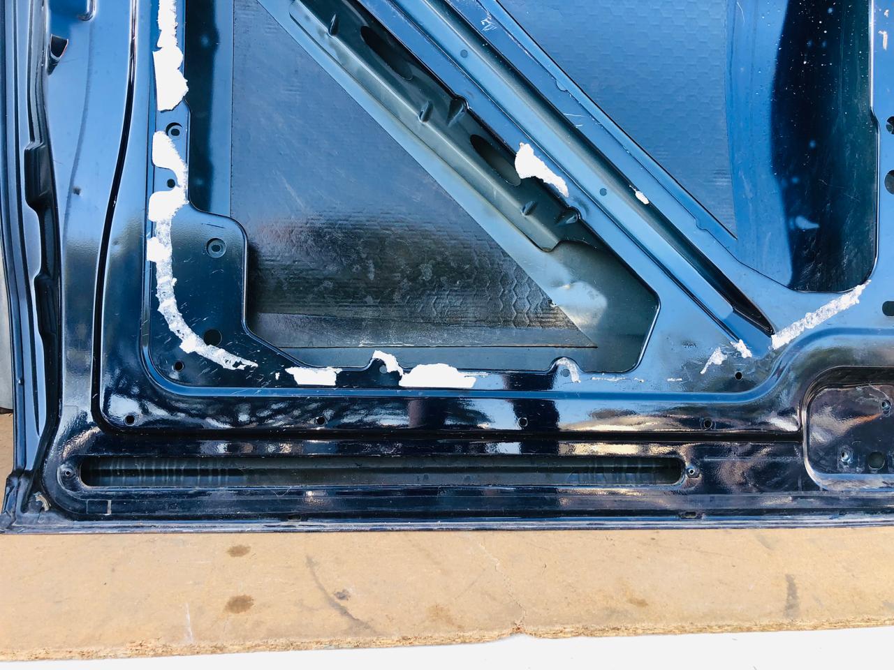 Mercedes Benz W447 Viano V250 left side sliding door - Private Seller