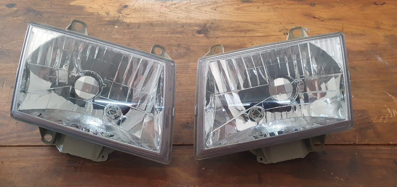 Ford Ranger WL headlights - Private Seller