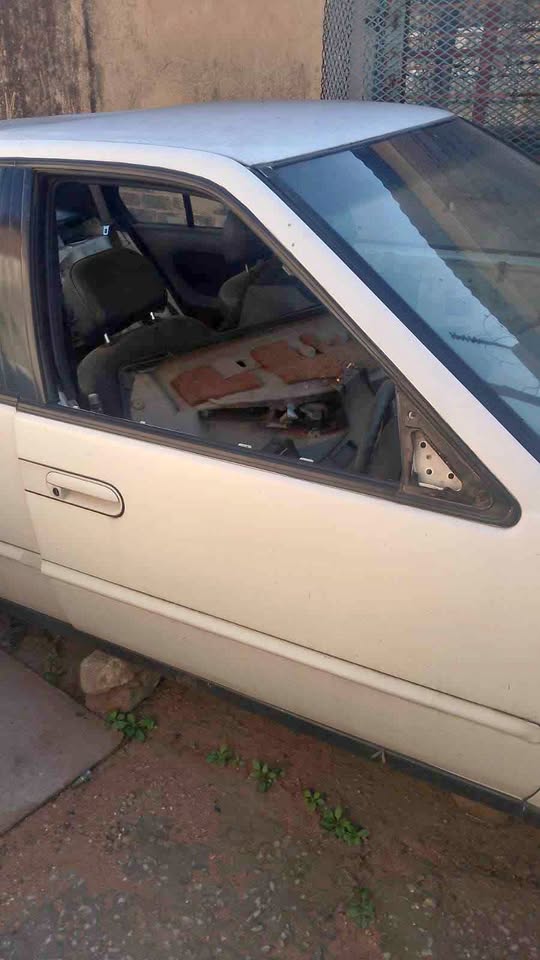 Nissan Maxima RF door - Private Seller Nissan Maxima RF door - Private Seller