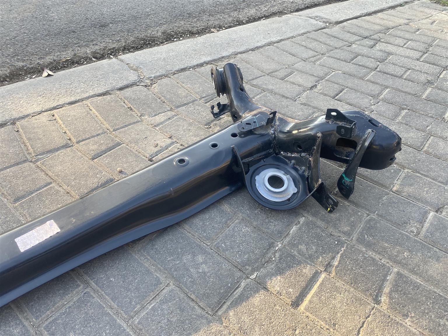 2023 SUZUKI ERTIGA/TOYOTA RUMION REAR AXLE FOR SALE