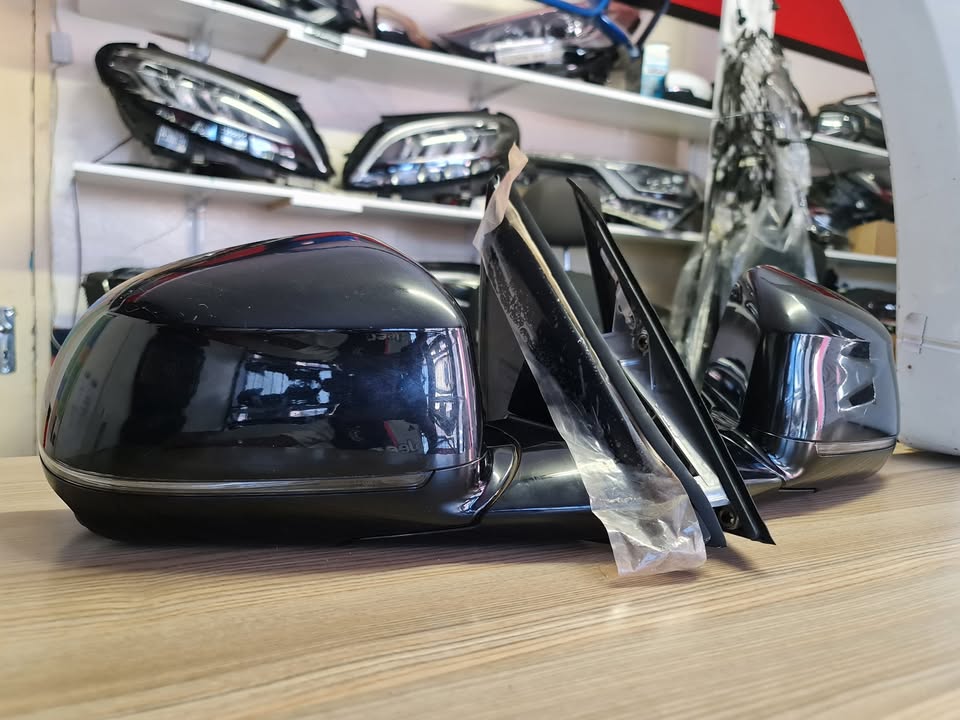 2020 BMW X3 G01 MIRRORS LEFT AND RIGHT FOR SALE IN PRISTINE CONDITION - Private Seller 2020 BMW X3 G01 MIRRORS LEFT AND RIGHT FOR SALE IN PRISTINE CONDITION - Private Seller