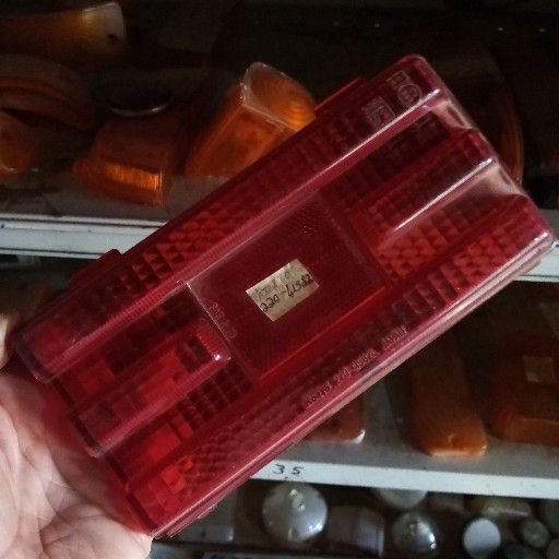 Hi Lux, tail light - Private Seller Hi Lux, tail light - Private Seller