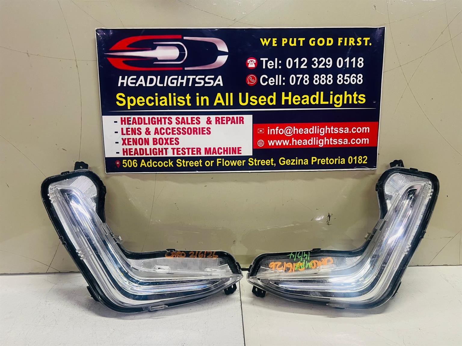 Nissan Magnite left and right side daylight running light - Private Seller Nissan Magnite left and right side daylight running light - Private Seller